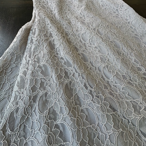 Mori Lee  Classic Mermaid Sweetheart Gown. Color Light Gray. Size 6. NWOT - Picture 14 of 14